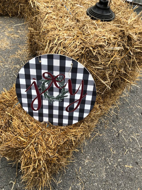 Wooden circle door hanger