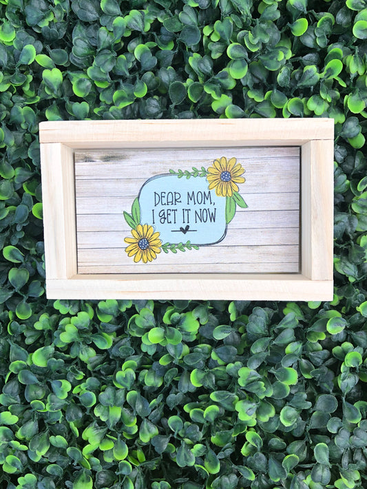 5" x 3" Dear Mom mini wooden sign